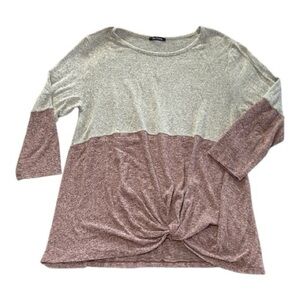 Pink Clover Heathered Two-Tone 3/4 Sleeve Top